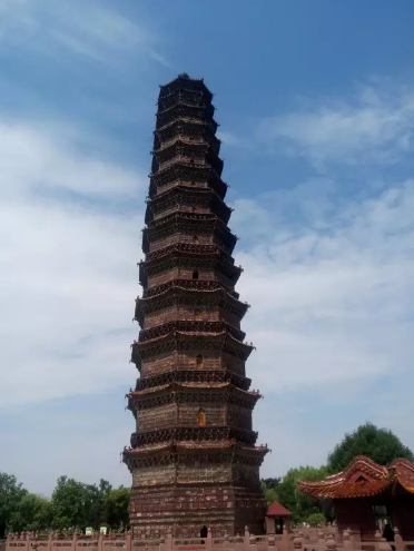 ���ֶ���������ɽ������+�ֶ���+�����Ϻ�԰+�ų�ǽ���� 2 ����